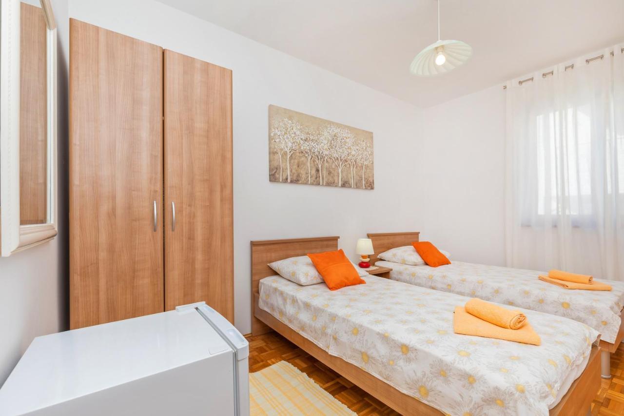 Rooms Ivo ดูบรอฟนิก ภายนอก รูปภาพ